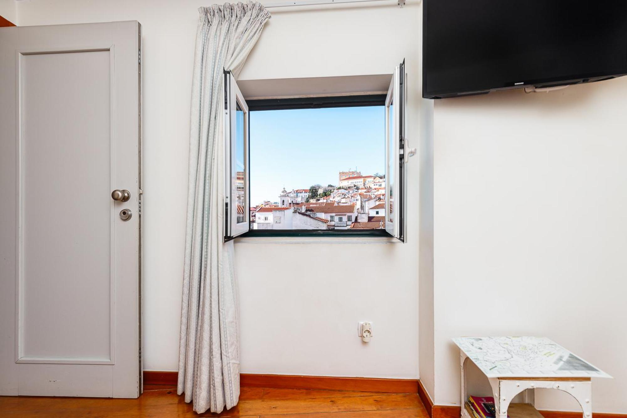 Pateo Santo Estevao-Self Catering Apartments Lisboa Exterior foto